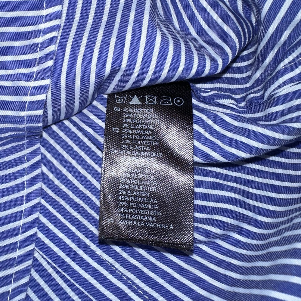 H&M Button Down Top Size 6 - Picture 4 of 7